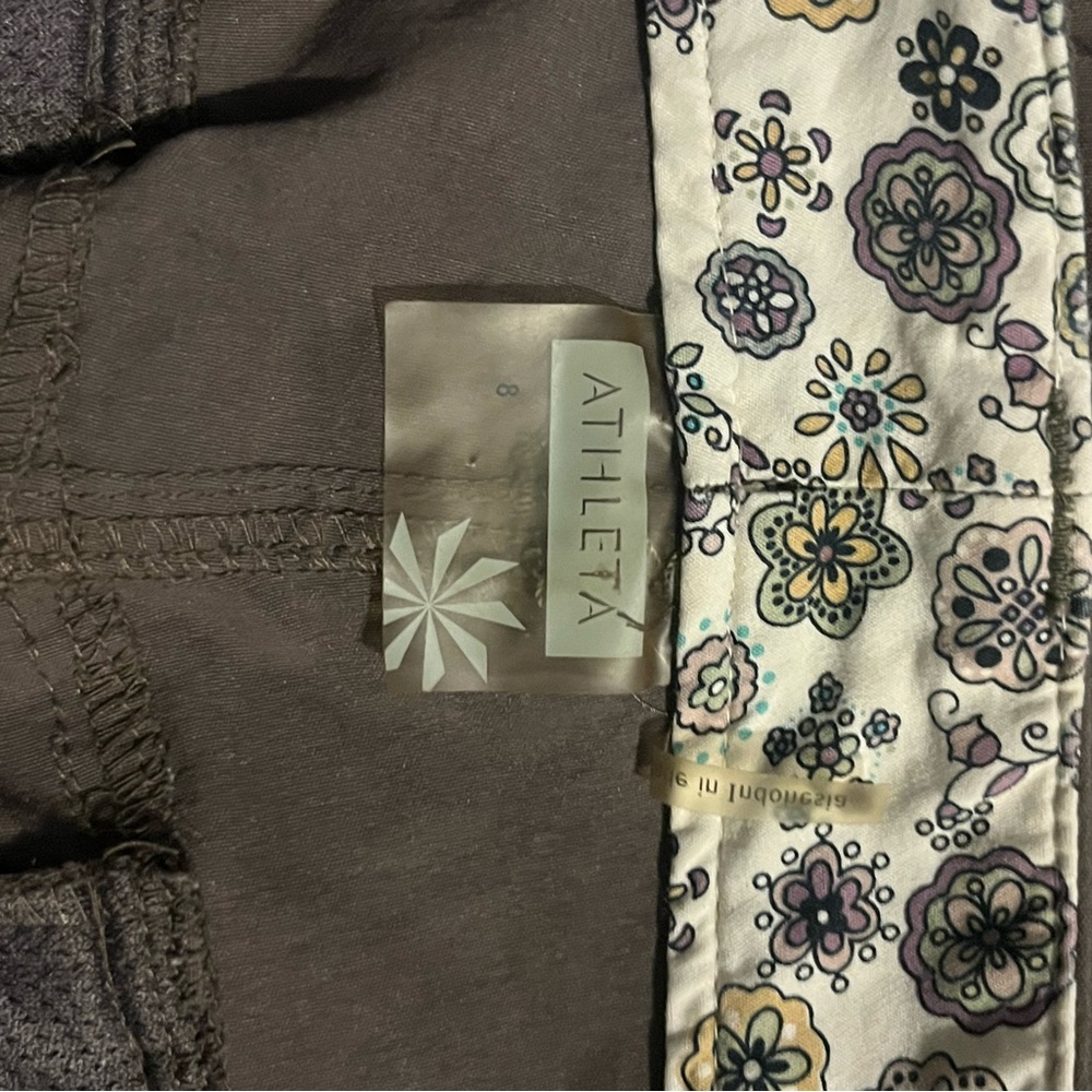 Athleta Women’s Bermuda Shorts - Picture 3 of 4